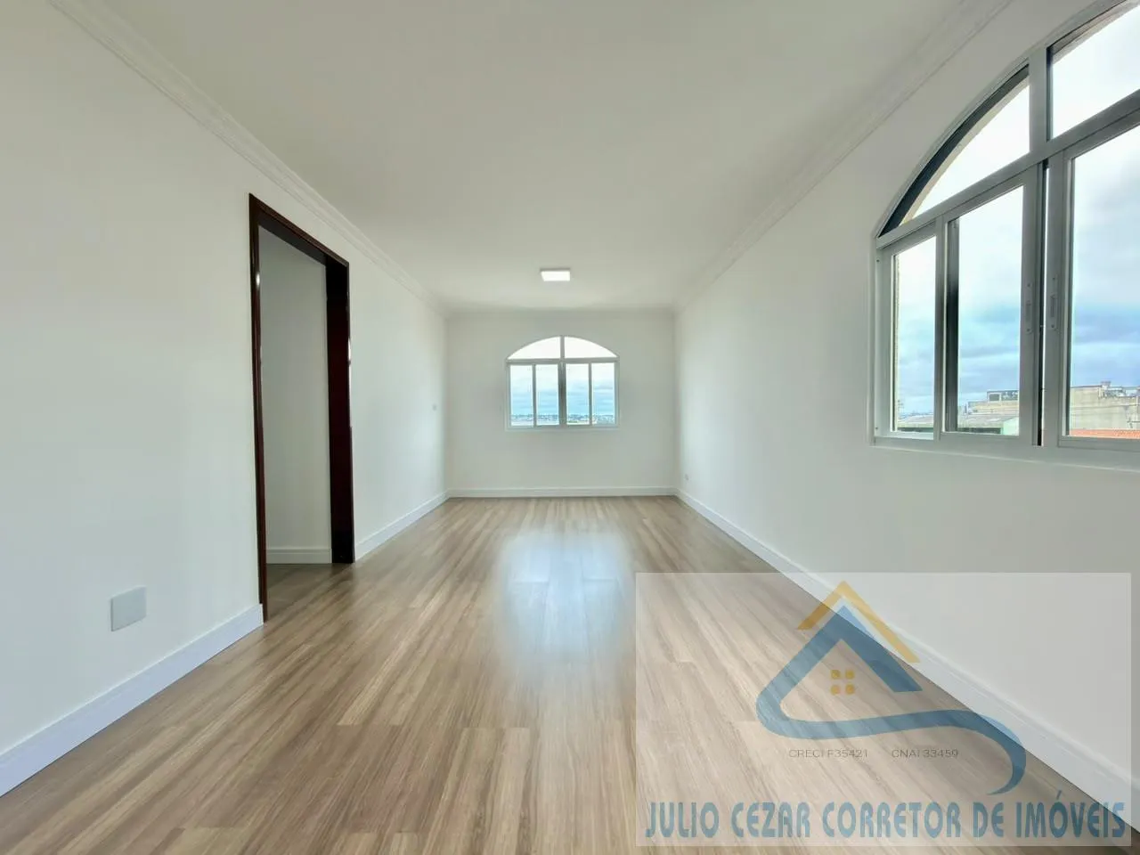Imagem Apartamento para Venda em São José dos Pinhais, Três Marias, 3 dormitórios, 1 banheiro, 1 vaga