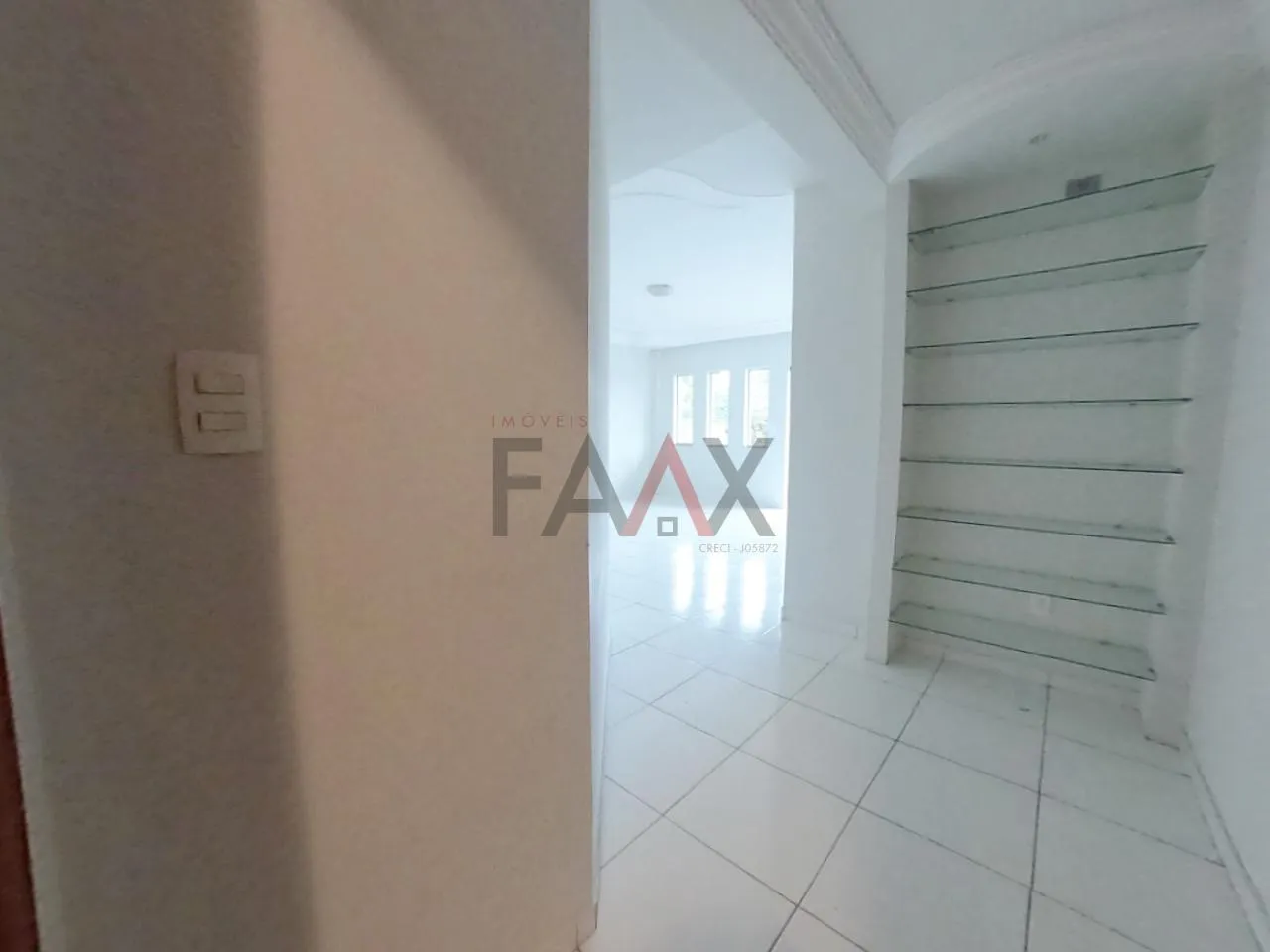Imagem Apartamento à venda em frente a praça da UNICENTRO, SANTA CRUZ, GUARAPUAVA - PR
