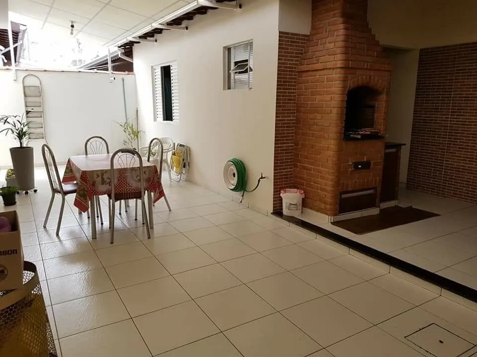 Imagem Casa à venda 3 Quartos, 1 Suite, 2 Vagas, 250M², Cidade Jardim, Jacareí - SP