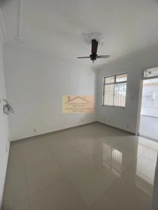 Imagem ÓTIMA RESIDÊNCIA BEM PROXIMA AO NORTE SHOPPING