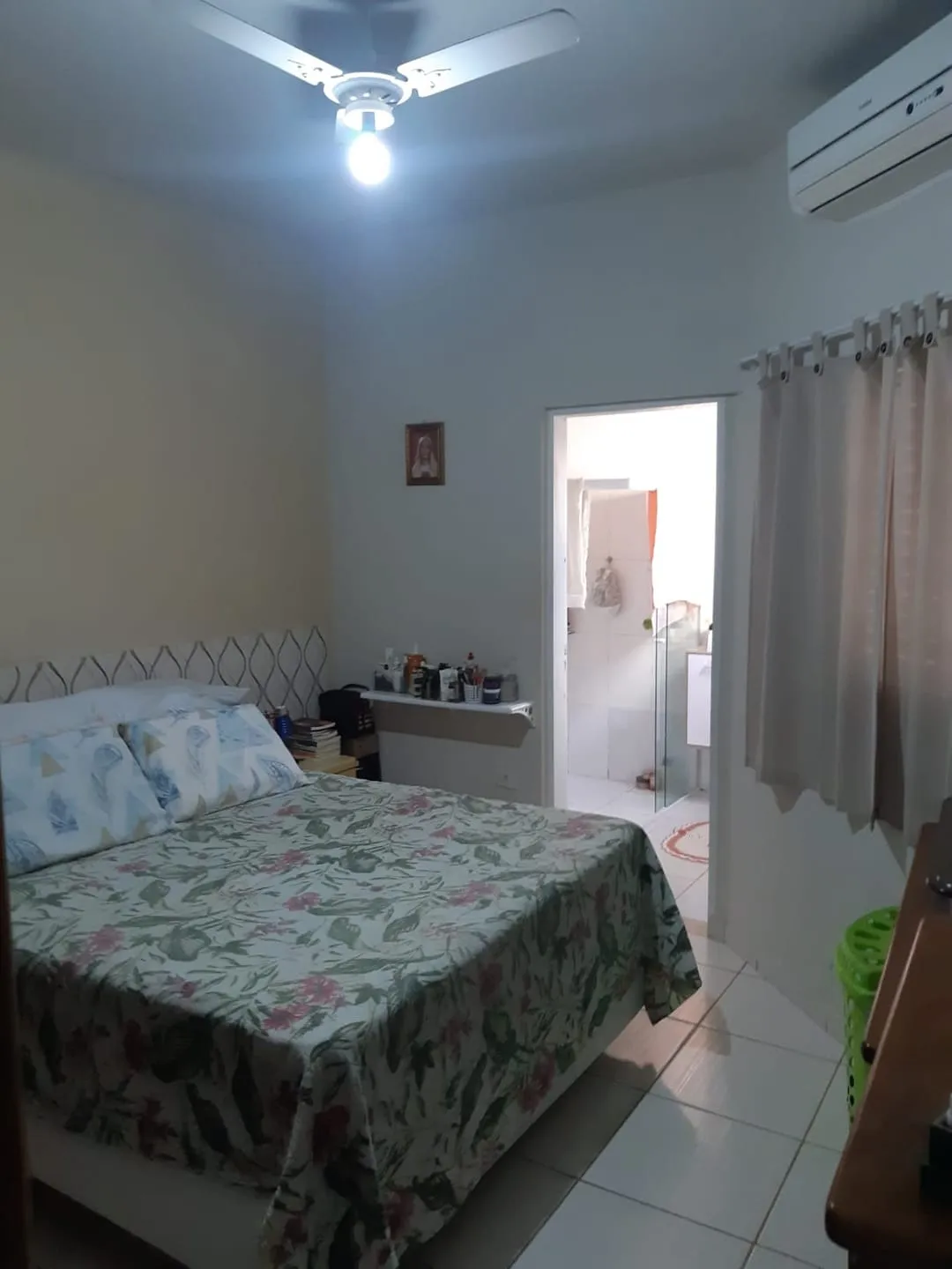 Imagem Casa à venda 3 Quartos, 1 Suite, 2 Vagas, 200M², Parque das Palmeiras, Pindamonhangaba - SP