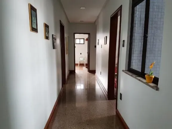 Apartamento com 3 Quartos à Venda, 272 m² em Umarizal - Belém