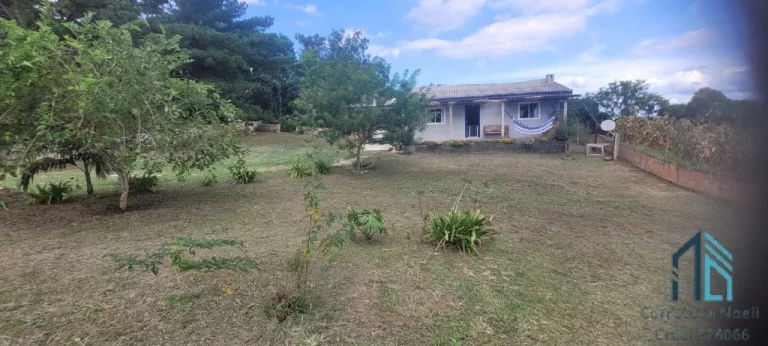 Imagem Chácara LINDA com 3 casas a venda 9.000m2, bem localizada em Contenda - PR