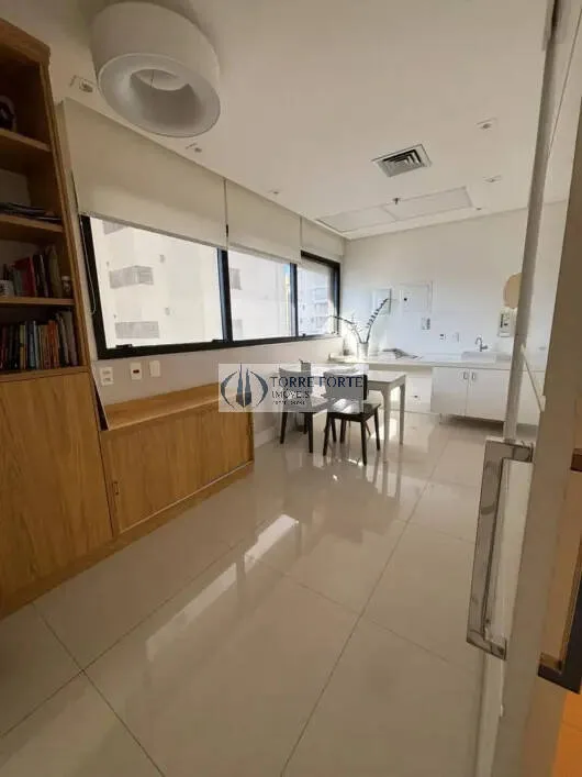 Imagem Ótimo conjunto comercial 52m² distribuídos em 3 salas 2 banheiros + 2 vagas
