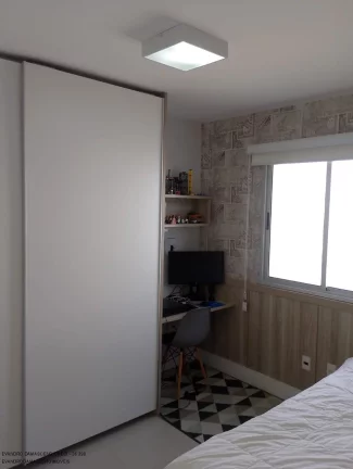 Imagem Apartamento à venda em Lauro de Freitas - Buraquinho: 3 quartos, 1 suíte, 2 salas, 1 banheiro, 1 vaga de garagem, 71m²
