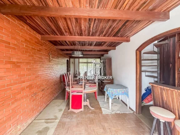 Imagem Casa à venda, 224 m² por R$ 790.000,00 - Araras - Teresópolis/RJ