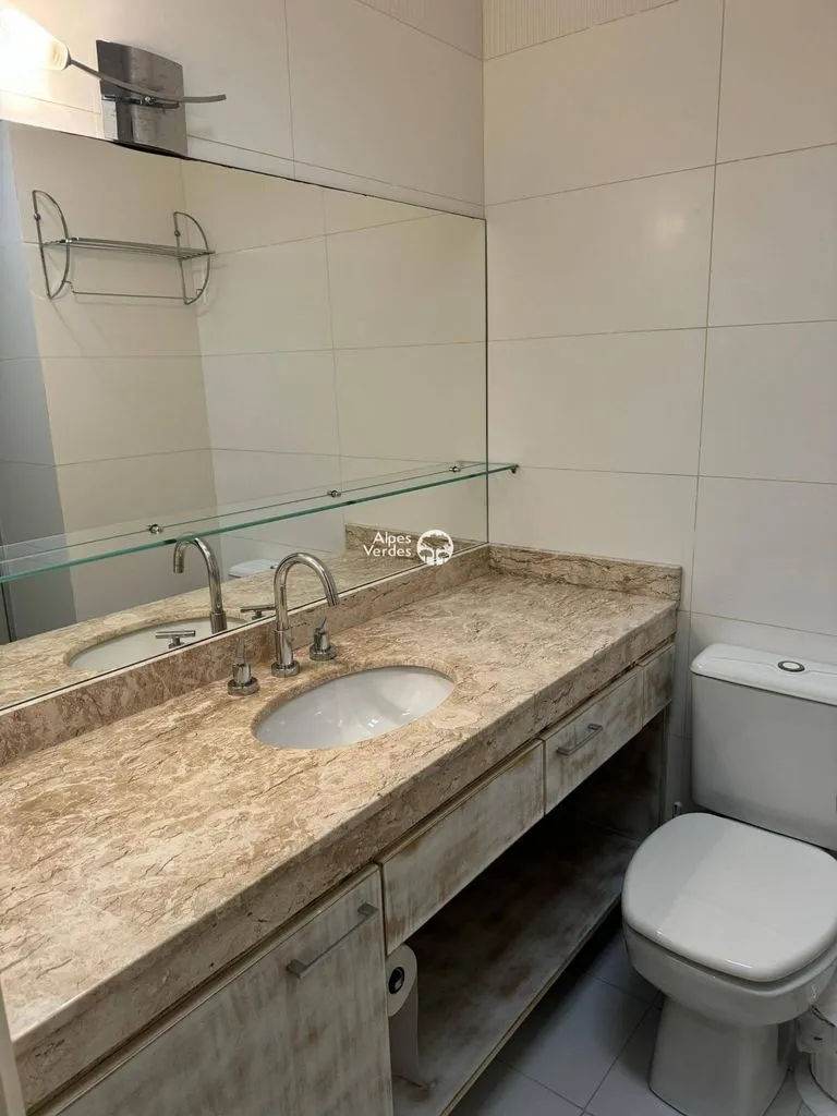 Imagem Vende-se apto no centro de Gramado- 4 Quartos- R$4.250.000,00