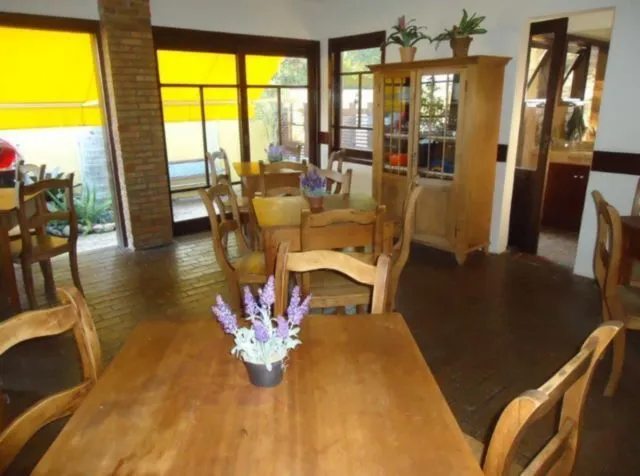 Imagem Casa condomínio, 3 dormitórios, 1 suíte, 2 vagas