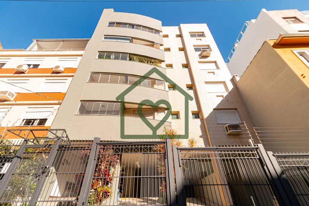 Na Rua Santo Antônio, próximo a Av. Independência apartamento de 01 dormitório 01 vaga de garage...