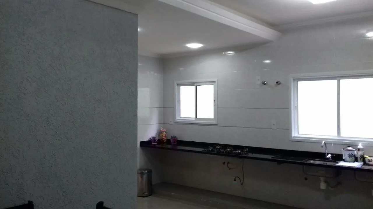 Imagem Casa à venda 3 Quartos, 3 Suites, 2 Vagas, 744.44M², Portal das Colinas, Guaratinguetá - SP