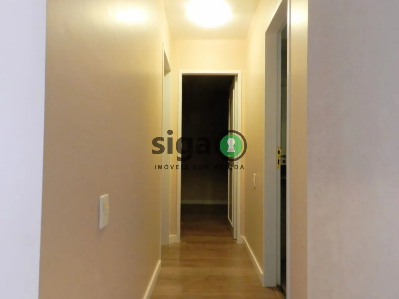 Imagem Apartamento com 2 quartos (1 Suíte) e Sacada com 70m² - Brooklin - São Paulo/SP