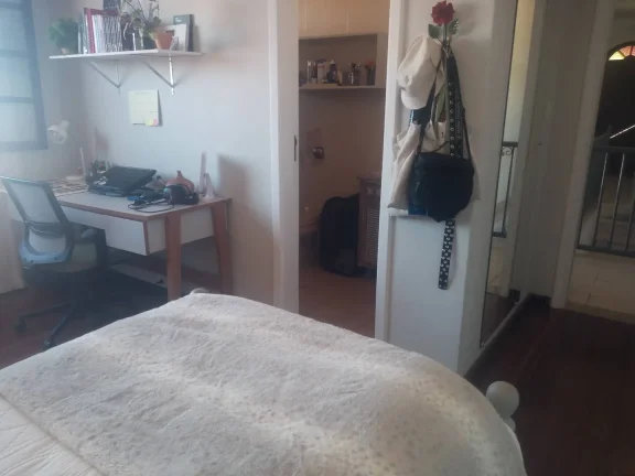 Imagem Casa com 4 Quartos e 4 banheiros à Venda, 228 m².