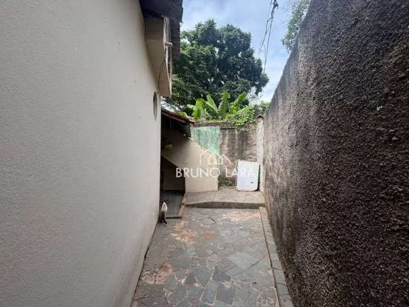Imagem Casa à venda no bairro São Sebastião - Igarapé/MG.