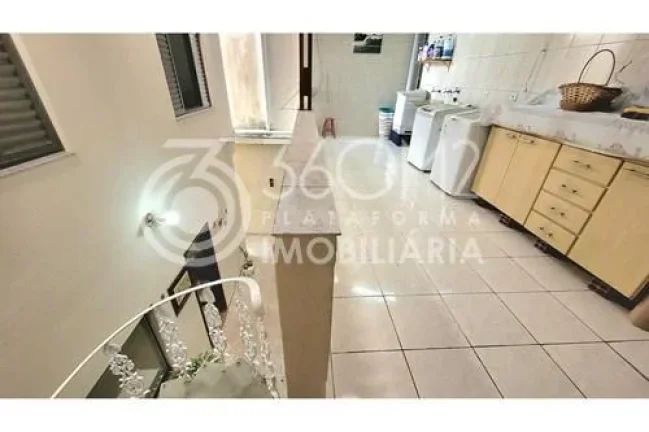Imagem Sobrado para Venda em São Bernardo do Campo / SP no bairro Parque Terra Nova II
