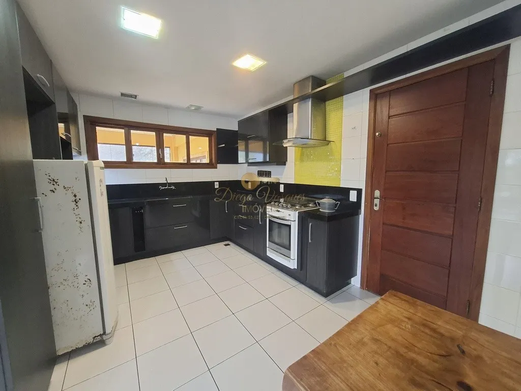 Imagem Casa em Condomínio para Venda em Teresópolis / RJ no bairro Green Valley