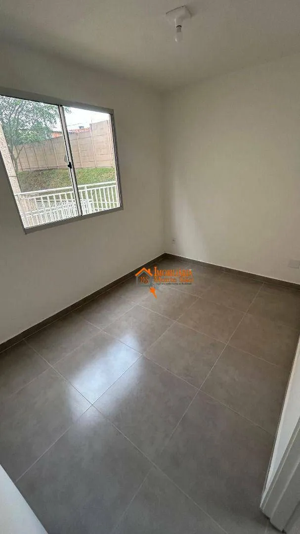 Imagem Apartamento com 2 dormitórios à venda, 40 m² por R$ 230.000,00 - Vila Celeste - Itaquaquecetuba/SP