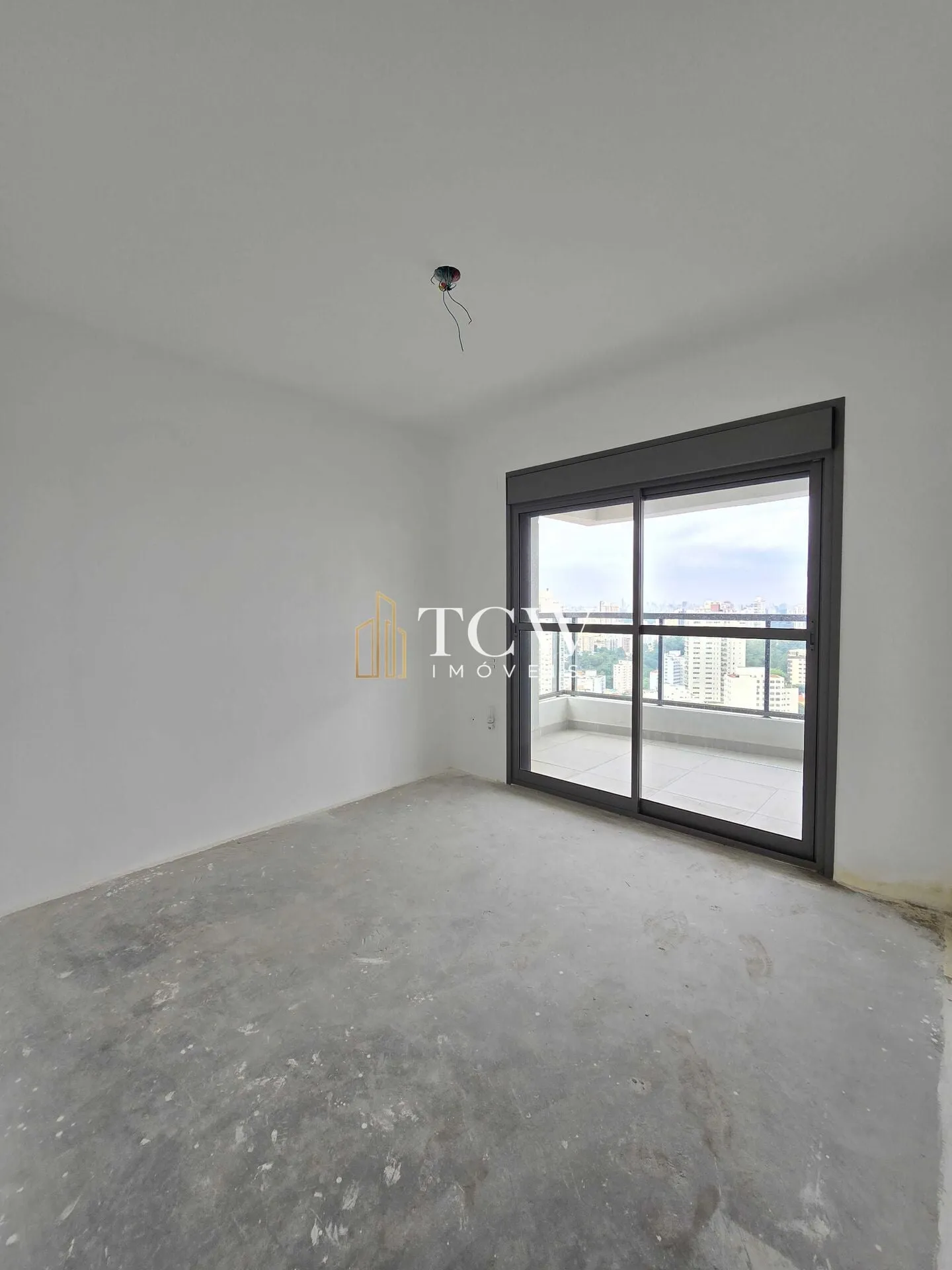Imagem Melhor Prumada do Condomínio | 177m² | 4 Suítes | Próximo ao Metrô Paraíso