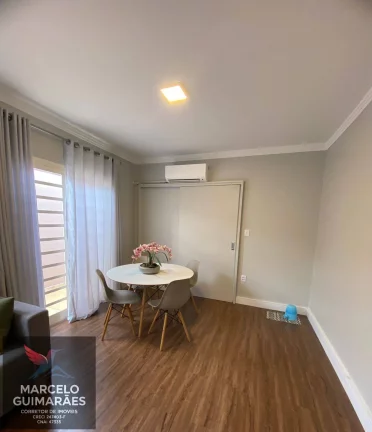 Imagem Casa à Venda 

 Parque Vista Alegre 3 Dormitórios sendo 1 suíte