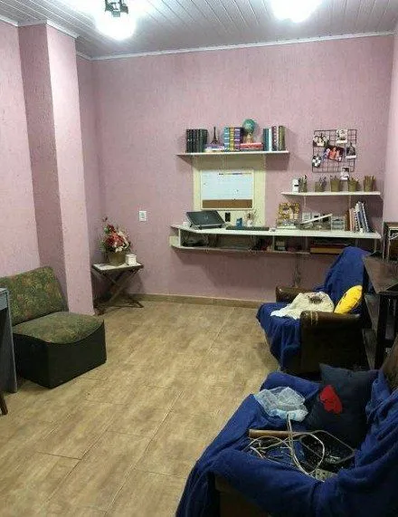 Imagem Casa para Venda - 200m², 5 dormitórios, sendo 1 suites, 4 vagas - Glória