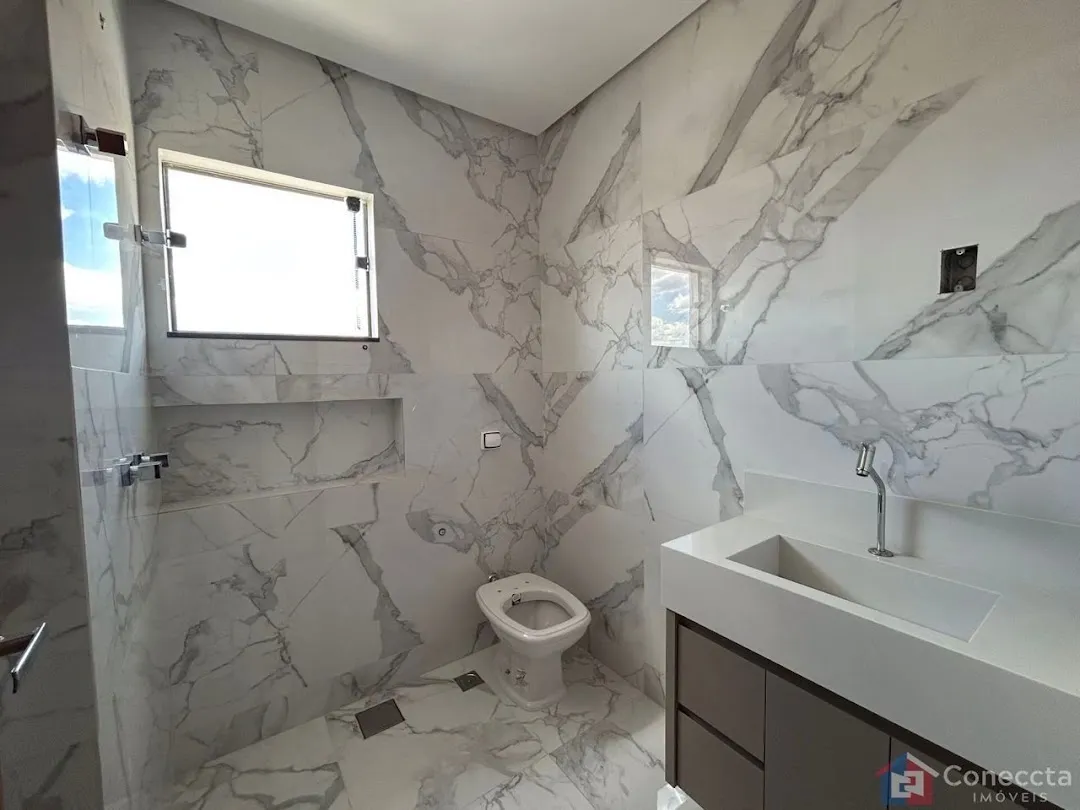 Imagem Apartamento com 2 dormitórios à venda, 70 m² por R$ 450.000,00 - Vila Garcia - Patos de Minas/MG