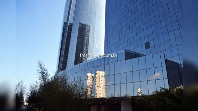 Imagem Conjunto Comercial de Alto Padrão na Chácara Santo Antônio: 4 Banheiros, 4 Vagas e 163,15m² - São Paulo-SP