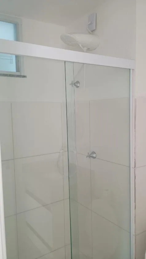 Imagem 2/4 com suíte a 800 metros do Parque Shopping em Lauro de Freitas
