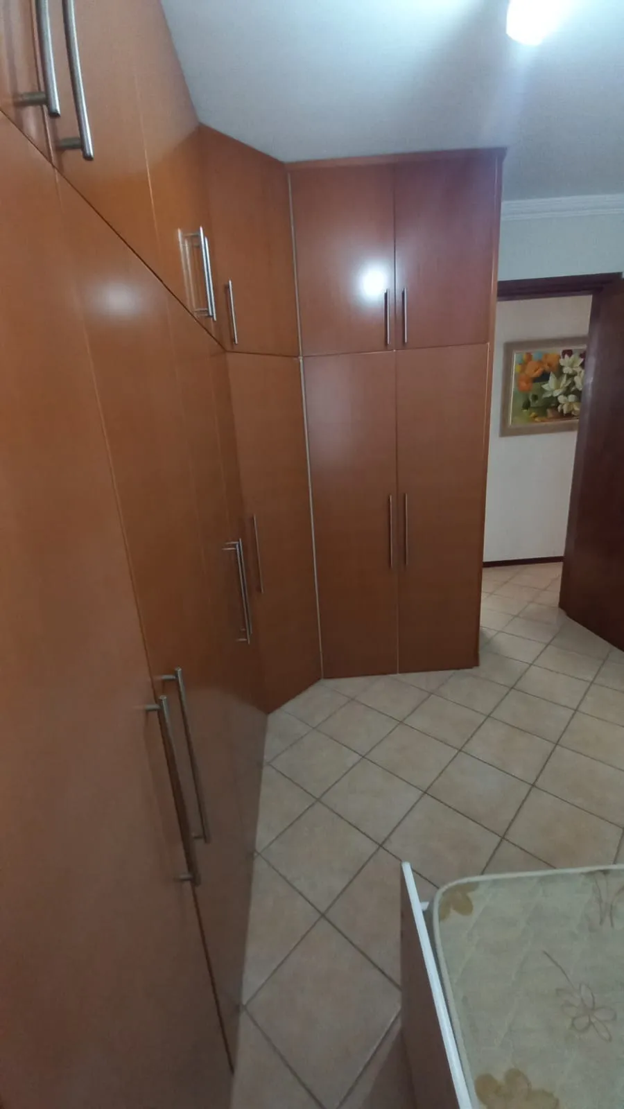 Imagem Apartamento Mobiliado Edifício Claudia Vieira em frente ao Shopping Iguatemi Esplanada
