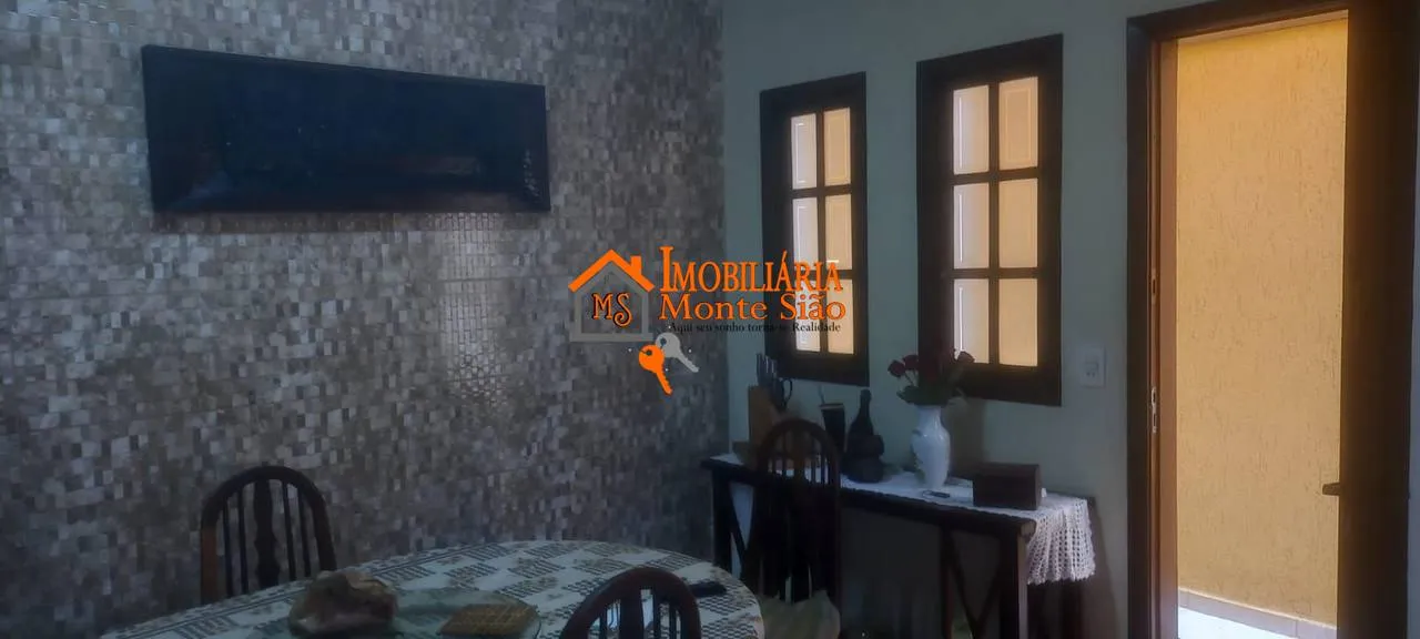 Imagem Sobrado com 3 dormitórios à venda, 222 m² por R$ 1.220.000,00 - Vila Augusta - Guarulhos/SP