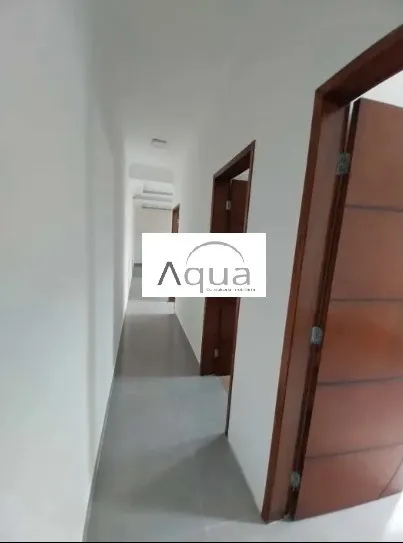 Imagem Casa para Venda em Mongaguá, Plataforma, 3 dormitórios, 1 suíte, 2 banheiros, 2 vagas