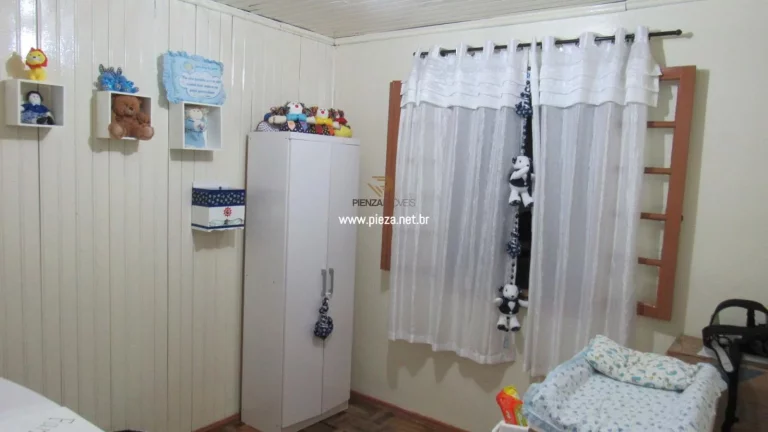 Imagem Casa para Venda em Concórdia, Centro, 4 dormitórios, 2 banheiros