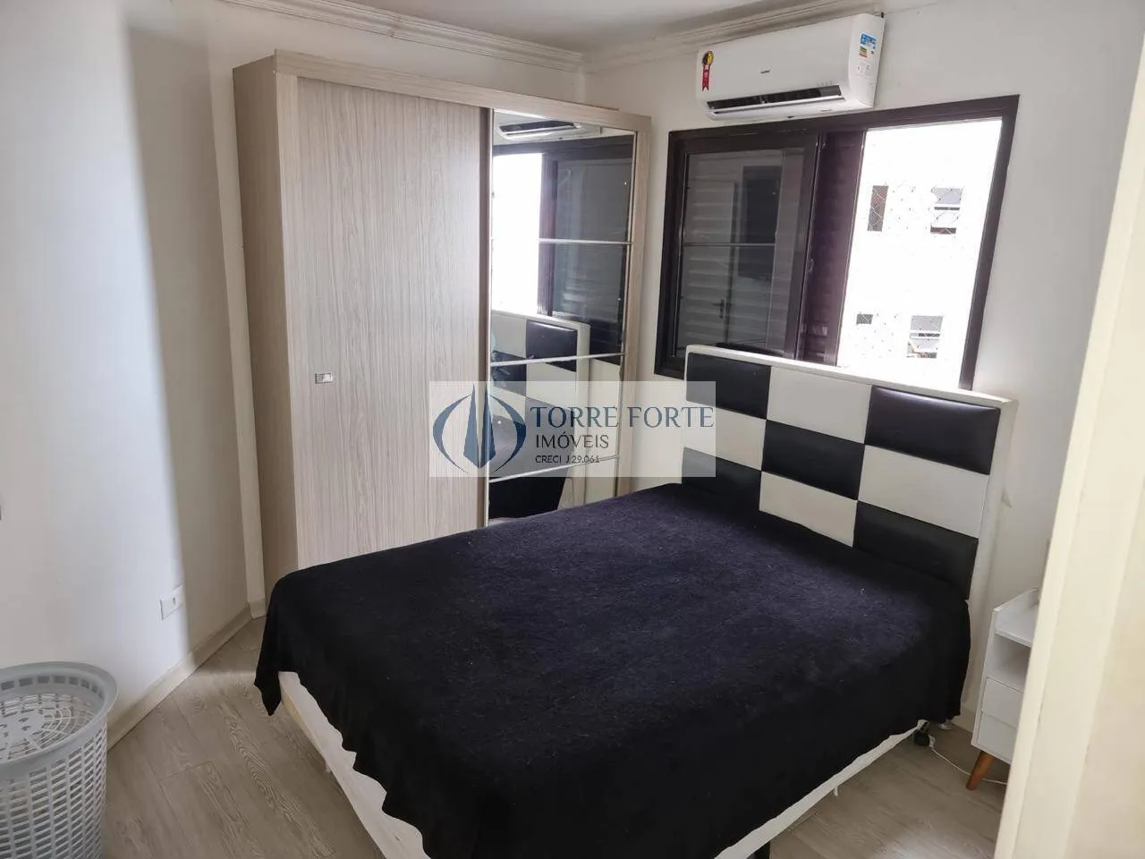 Imagem Apartamento com 4 dormitorios 2 vagas de garagem na Aviação Praia Grande.