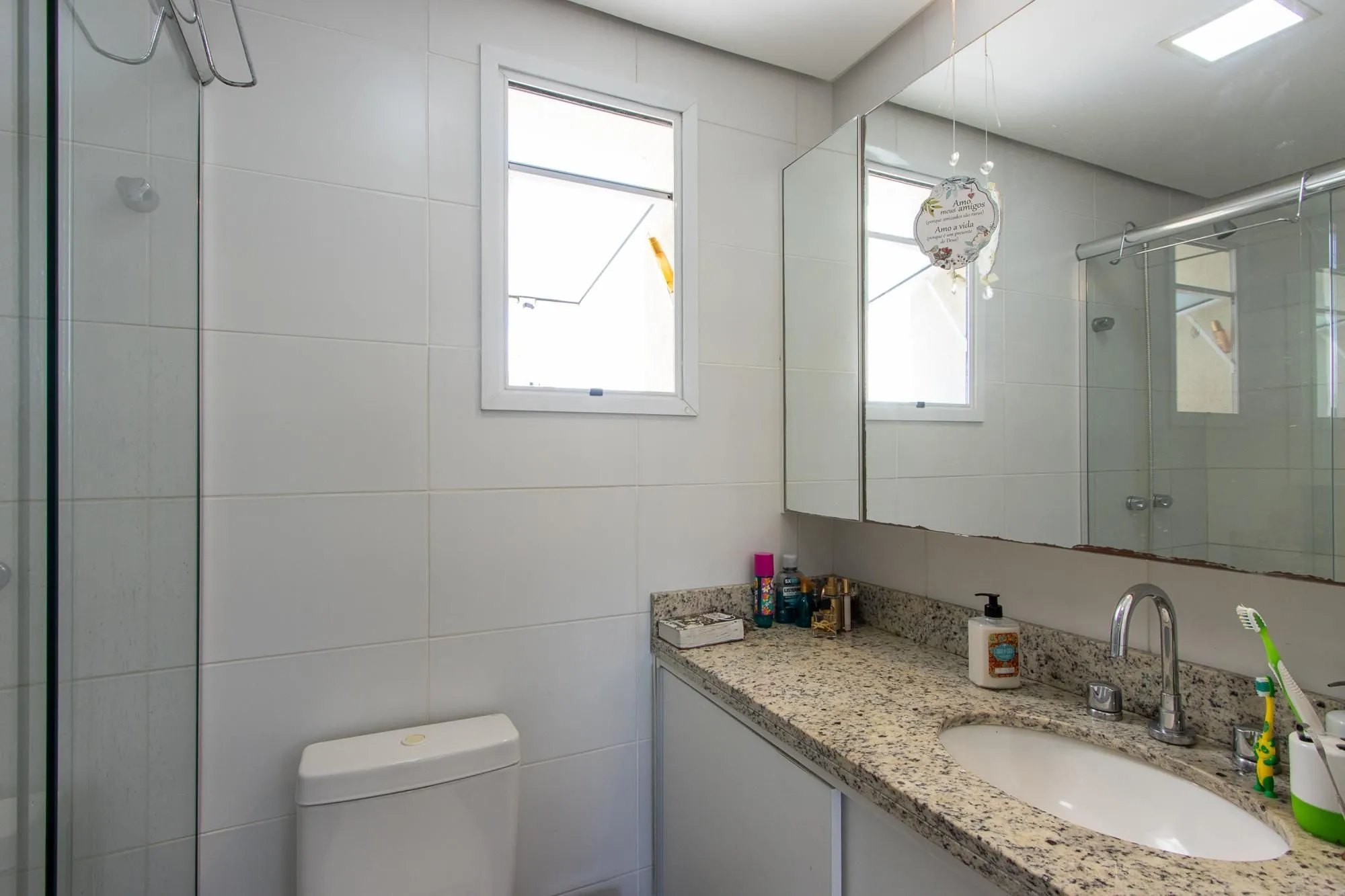 Imagem Apartamento MOBILIADO à venda - 2 dormitórios, suíte - Vista perene