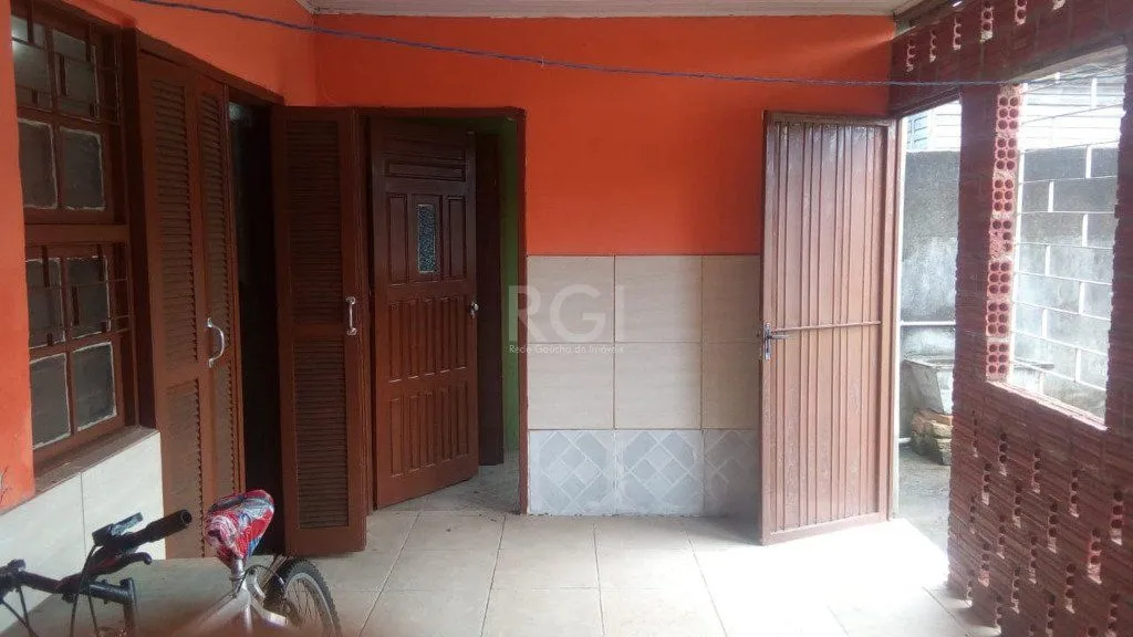 Imagem Casa para Venda - 120m², 3 dormitórios, 1 vaga - Sarandi