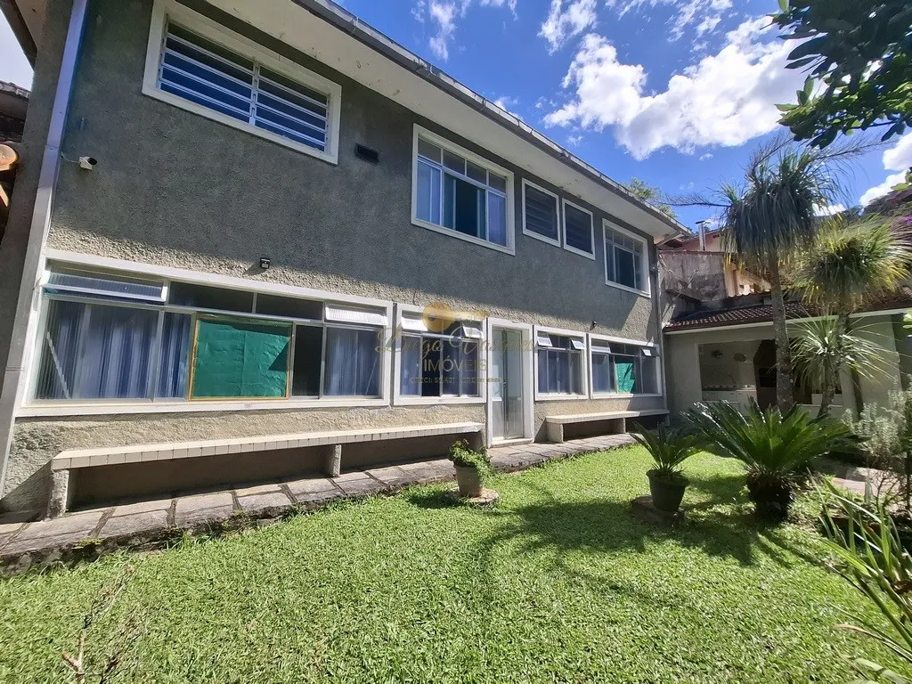 Foto do imóvel Casa para Venda em Teresópolis / RJ em Rua Sloper