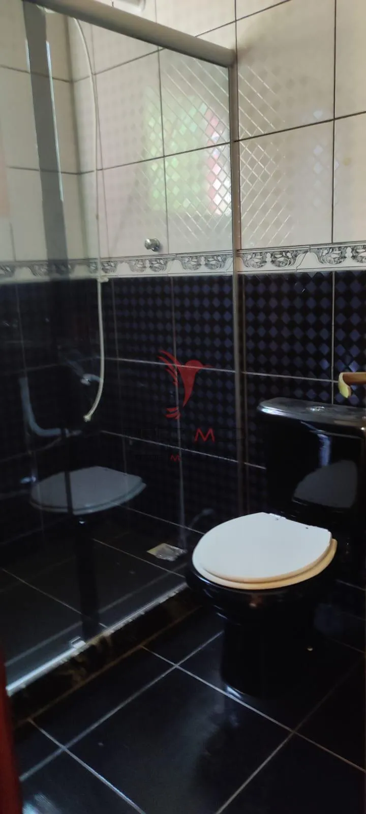 Imagem EXCELENTE IMÓVEL COM DUAS CASAS, PISCINA E ÁREA GOURMET - 360M² DE TERRENO