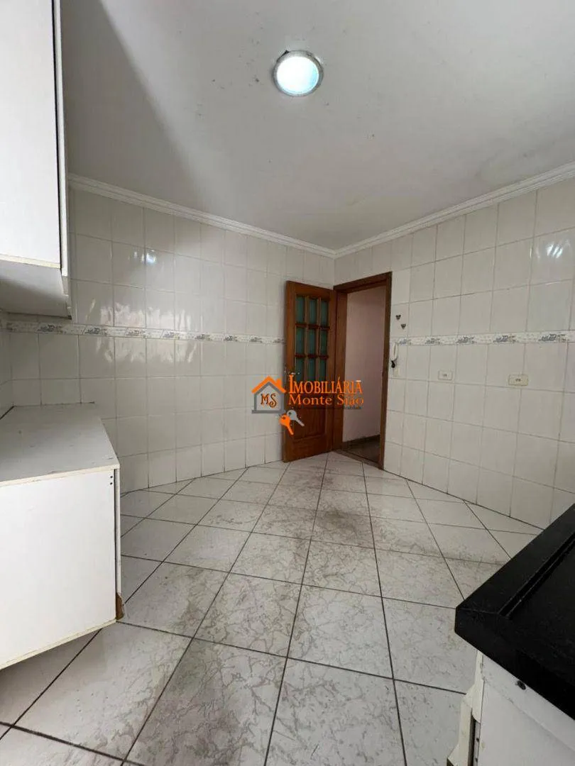 Imagem Sobrado com 4 dormitórios à venda, 360 m² por R$ 730.000,00 - Jardim Adriana - Guarulhos/SP