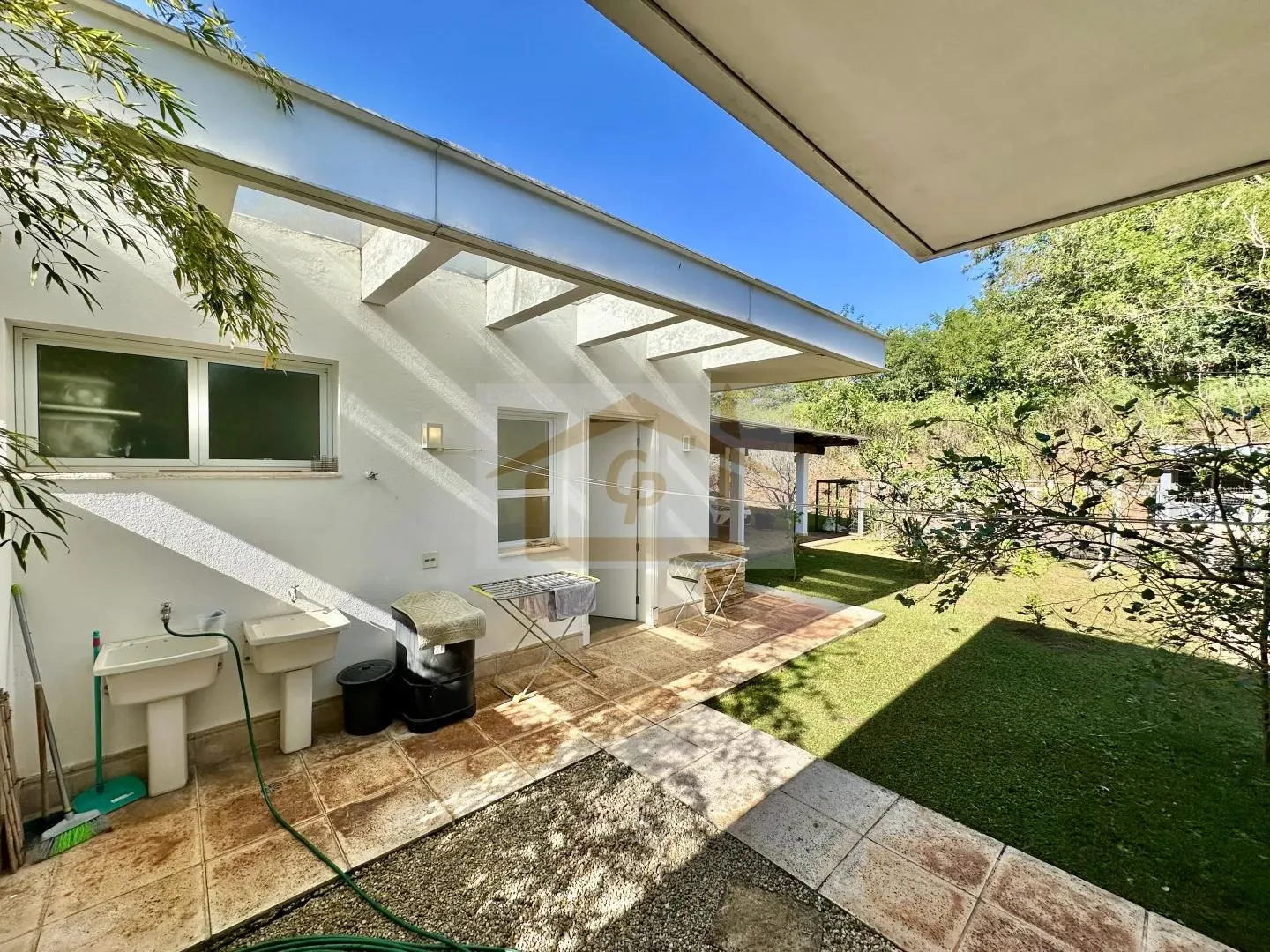 Imagem 4suítes Linda casa TÉRREA, vista 180°. Piscina, gourmet, 3 lareiras, 10 vagas cobertas