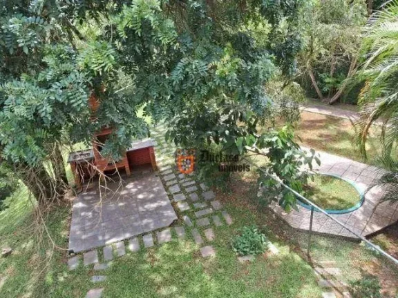 Imagem Casa com 6 dormitórios à venda, 224 m² por R$ 1.100.000,00 - Alpes da Cantareira - Mairiporã/SP
