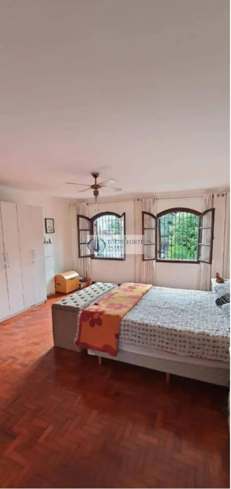 Imagem Sobrado Amplo com 3 Quartos, 1 Suíte, 3 Vagas e Edícula na Vila Guilherme