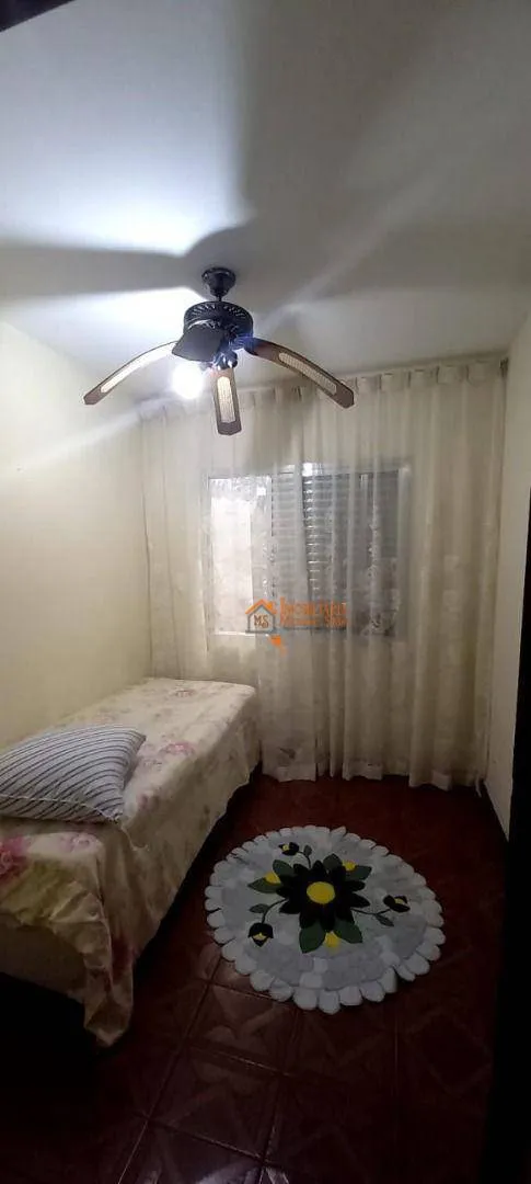 Imagem Sobrado com 3 dormitórios à venda, 220 m² por R$ 650.000,00 - Parque Continental III - Guarulhos/SP