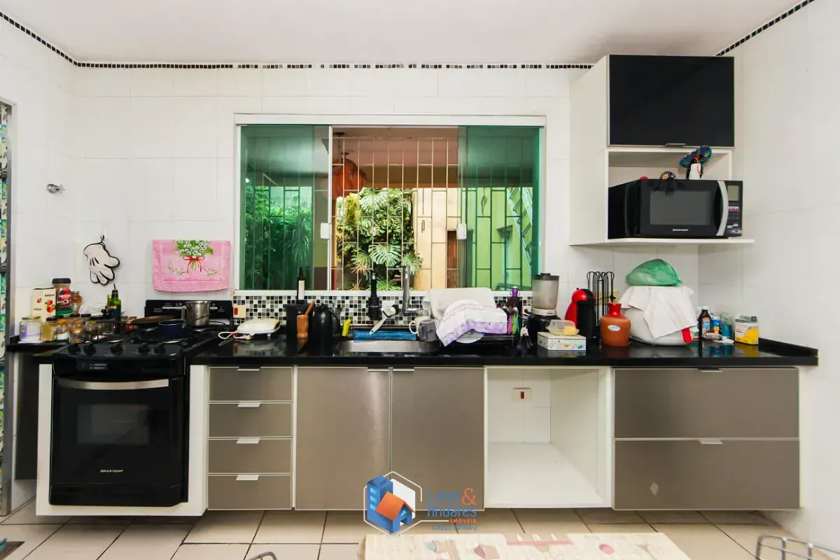 Imagem Casa para venda em Ipiranga com 4 quartos, sendo 1 suíte, 196m²