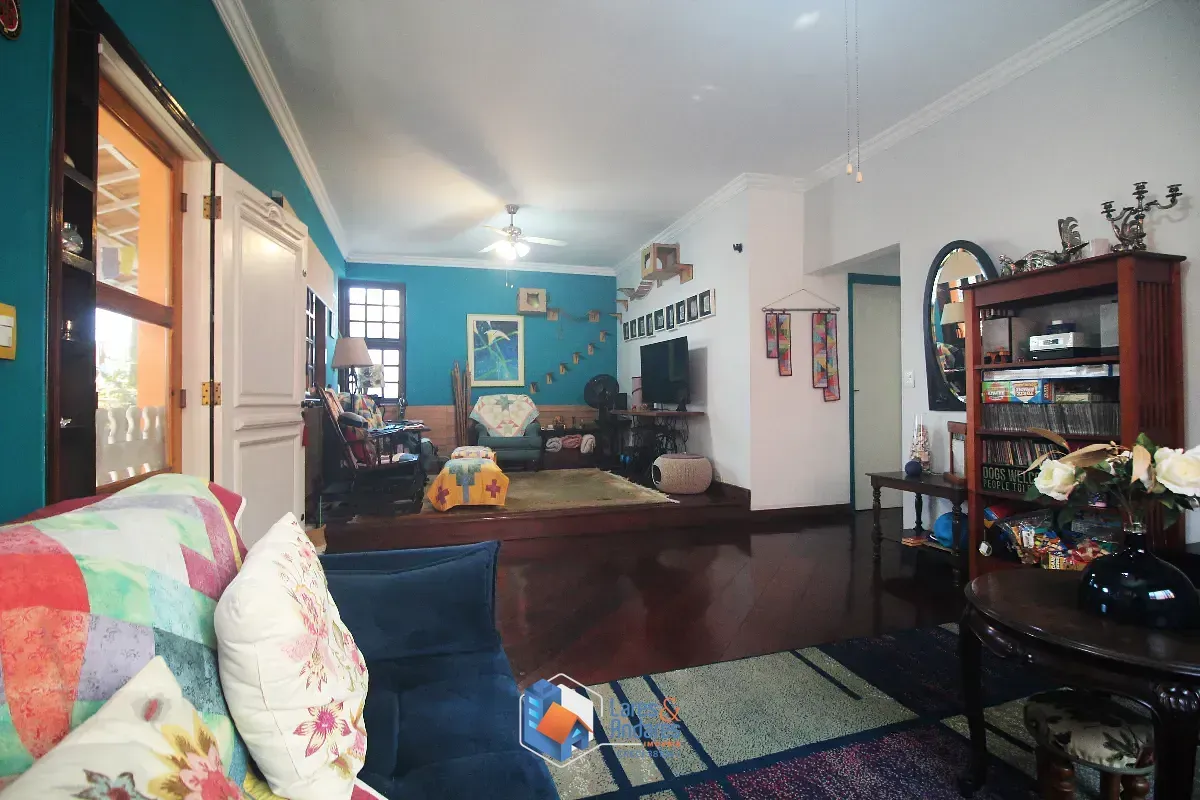 Imagem Casa para venda em Jardim Petrópolis com 4 quartos, sendo 4 suítes, 271m²