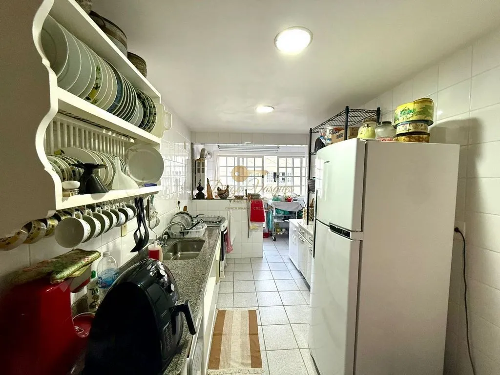 Imagem Apartamento para Venda em Petrópolis / RJ no bairro Itaipava