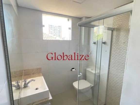 Imagem Apartamento à venda com 96m², 2 quartos, dependência, garagem fechada por R$480.000,00 na Ponta da Praia em Santos