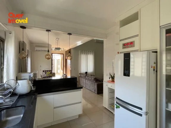 Imagem Casa Moderna e Completa à Venda ? Móveis Planejados, Escritório, Jardim e Segurança