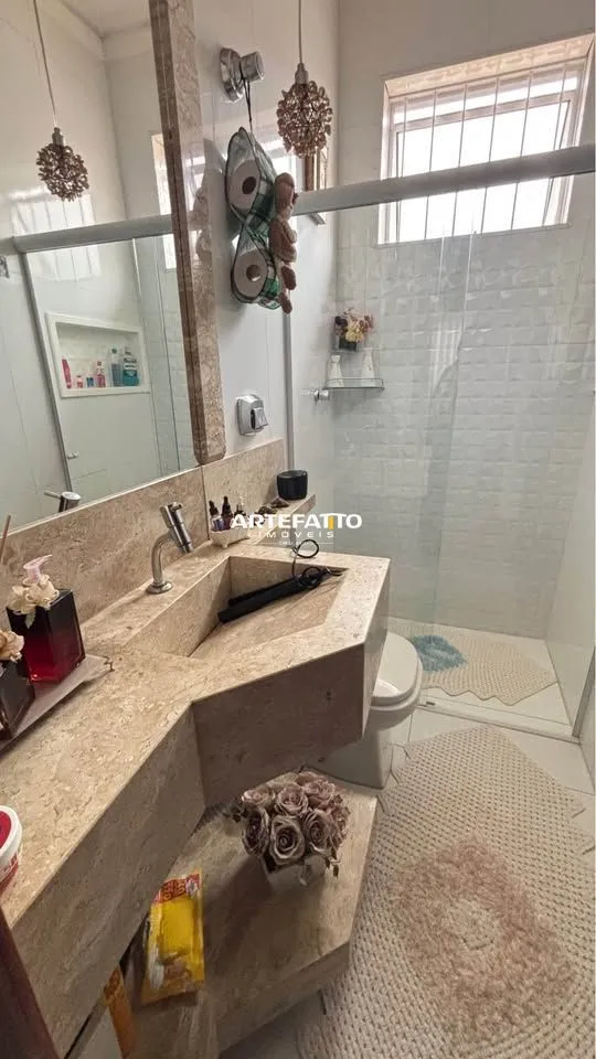 Imagem Casa com 3 dormitórios no bairro Santo Agostinho