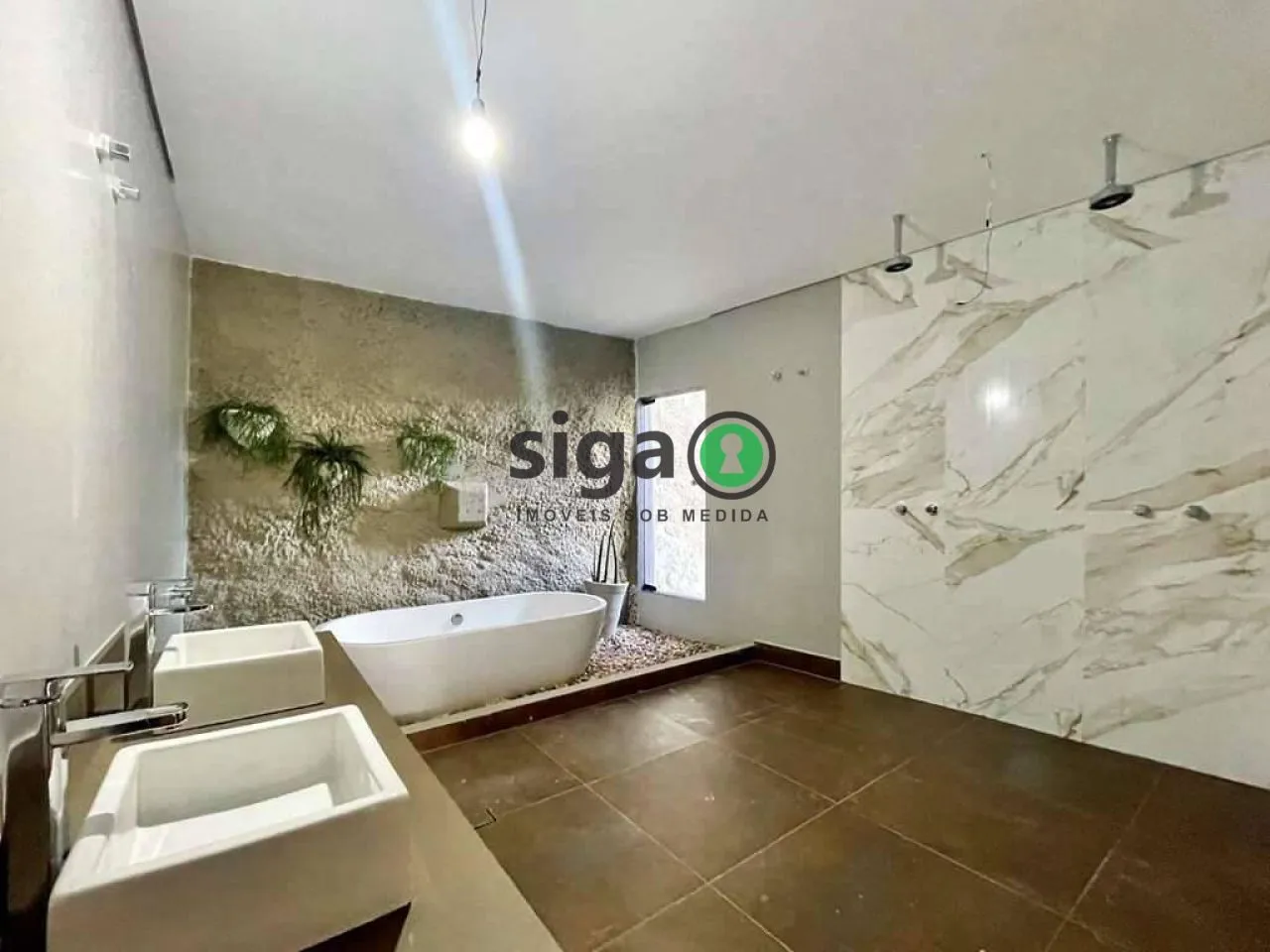 Imagem Casa em Condomínio Residencial em Golf Gardens 04 suítes, Carapicuiba - SP