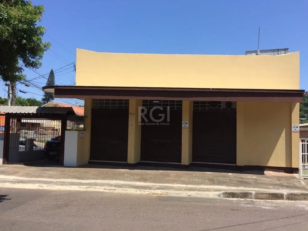 Imagem Casa para Venda - 233m², 4 dormitórios, 5 vagas - Nonoai
