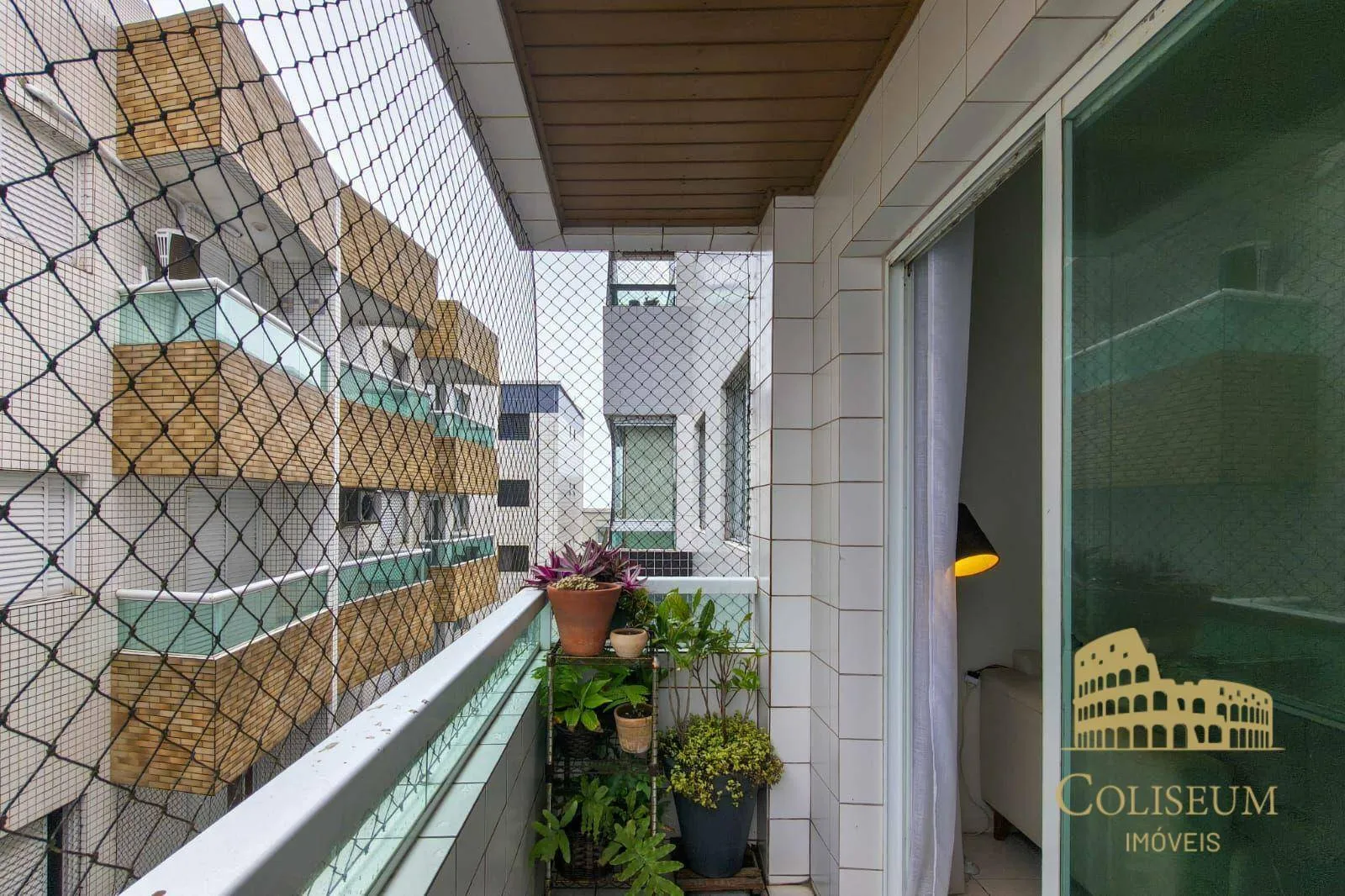 Imagem Apartamento com 1 dormitório à venda, 50 m² por R$ 305.000,00 - Vila Assunção - Praia Grande/SP