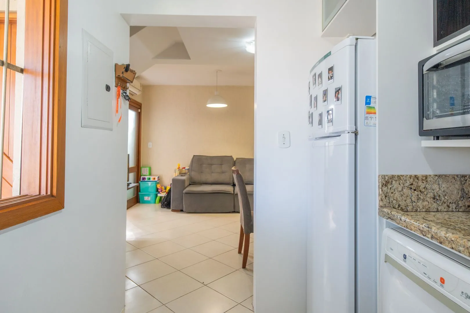 Imagem Casa em condomínio de 105m² - 2 dormitórios e 1 vaga no bairro Guarujá
